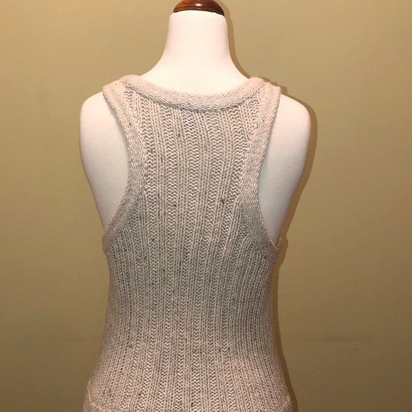 SOLD Gap - Picture 2 of 4